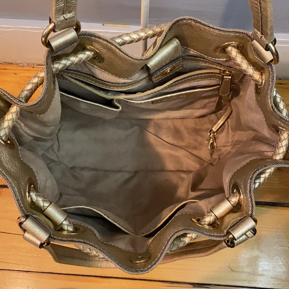 Purse - Picture 3 of 4